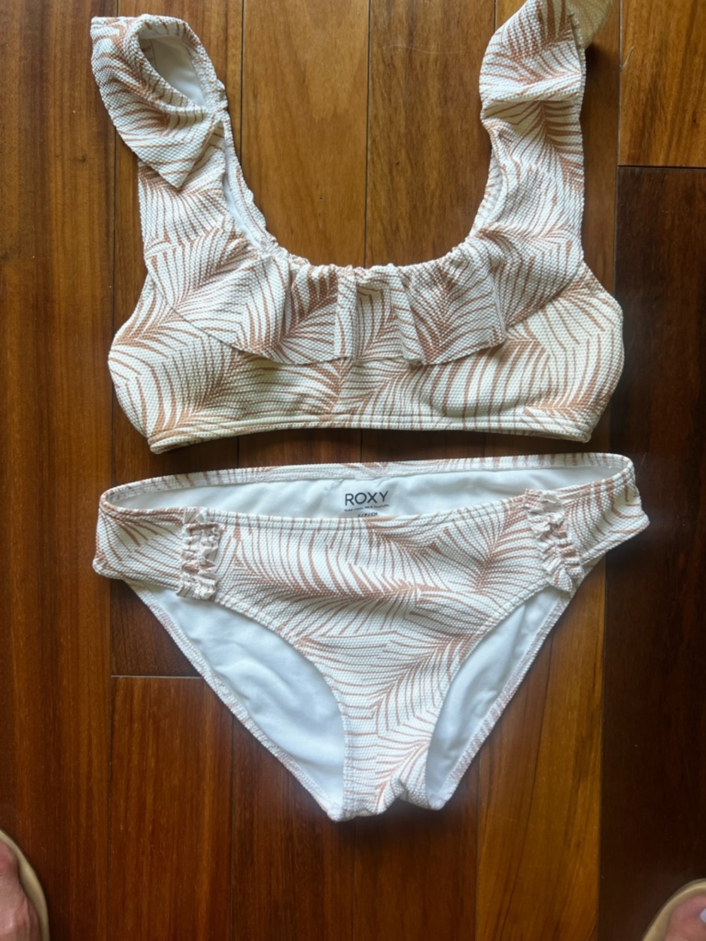 Roxy Cream Bikini Set with Leaf Print